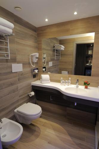 iH Hotels Milano Lorenteggio - image 3