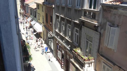  Pula Center Old Town Apartments and Rooms in Pula