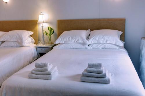 Pine Hill Arms Hotel - image 3