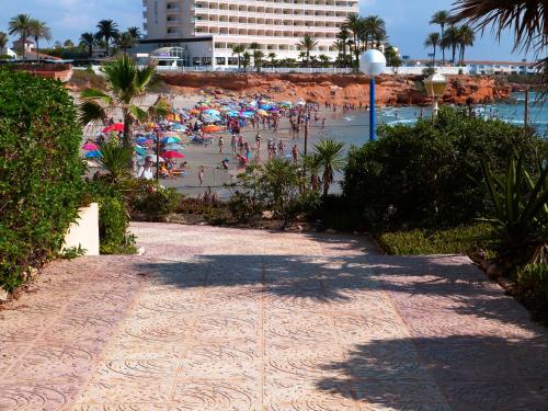 pantai, Shoal Apartamentos in Cabo Roig