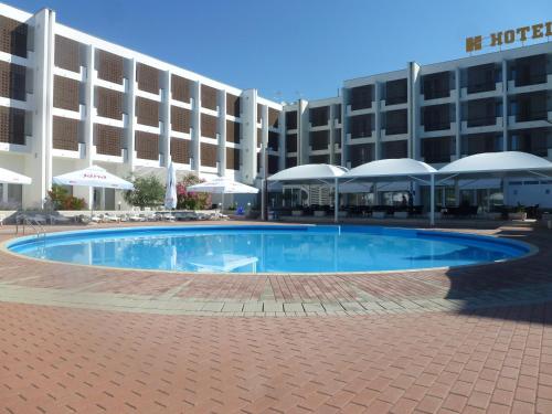Hotel Kolovare - image 4