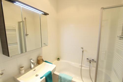 Klimt Apartments - image 3