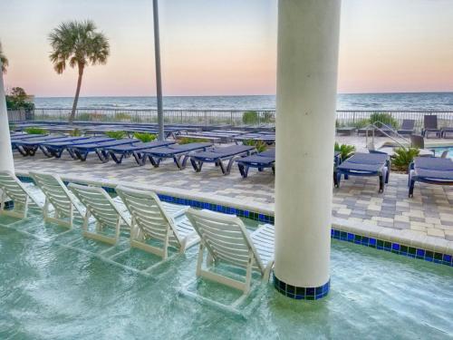 New Ocean Front Corner Unit - image 7