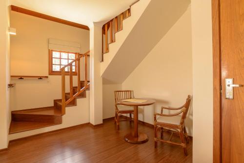 Duplex Suite with hot tub image 6