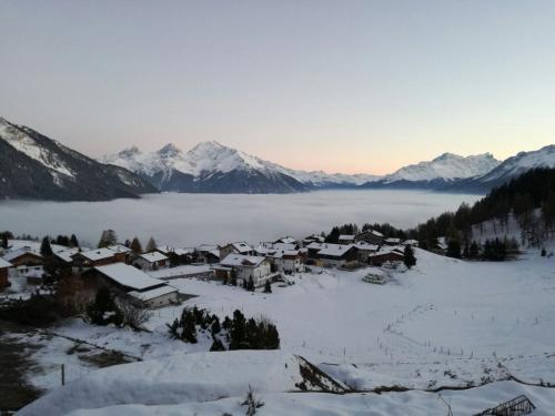 สภาพแวดล้อมโดยรอบ, Chalet Lenzerheide-Sporz in เล็นเซอไฮเดอะ