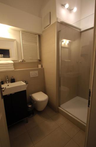 Two-Bedroom Studioapartment image 5
