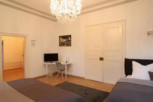 Superior Studio Apartment image 9