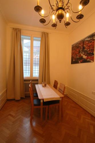 Superior Studio Apartment image 4