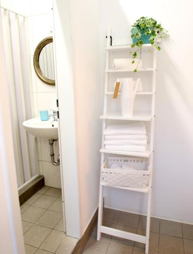 Superior Studio Apartment image 3