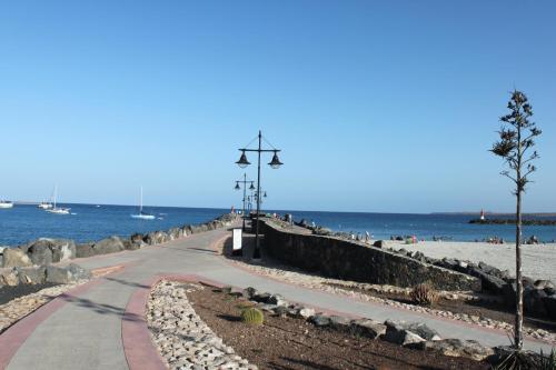 el Bounty de Playa Chica - image 13