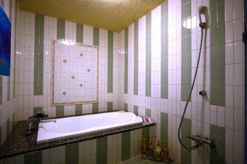 Hotel Ohirune Racco Higashiosaka ( Adult Only) - 샤워실