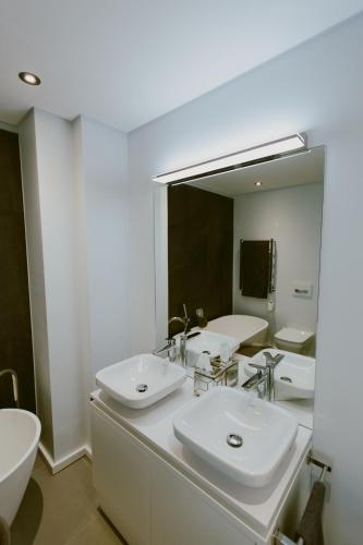 Sunny 2 Bedroom Apartment in Green Point
