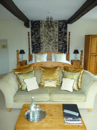Charles Cotton Hotel – Hartington