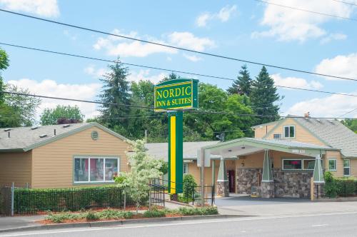 Nordic Inn and Suites - Accommodation - Portland