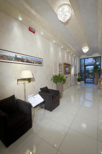 Hotel Santo Stefano - image 3