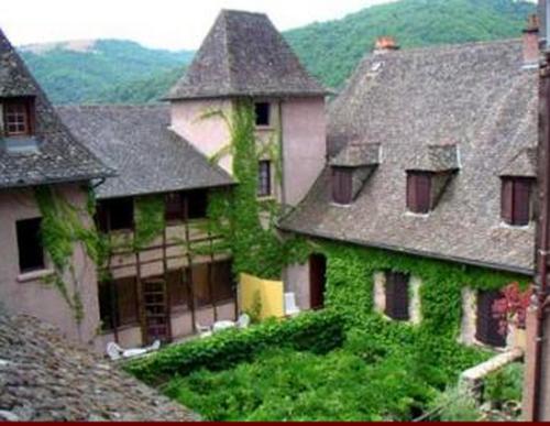 Hôtel Sainte Foy – Conques, NY