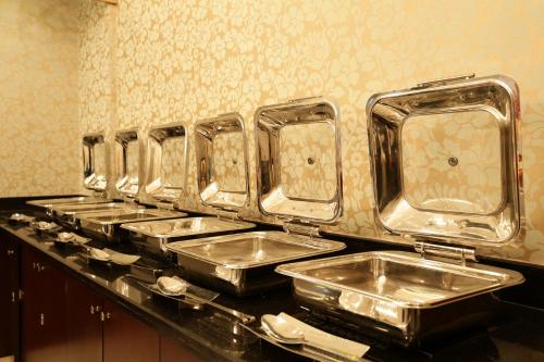 A Hotel Com Comfort Inn Sapphire Hotel Jaipur India Price