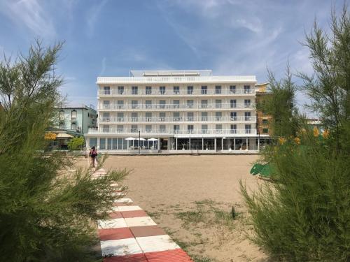 Stellamare - image 5