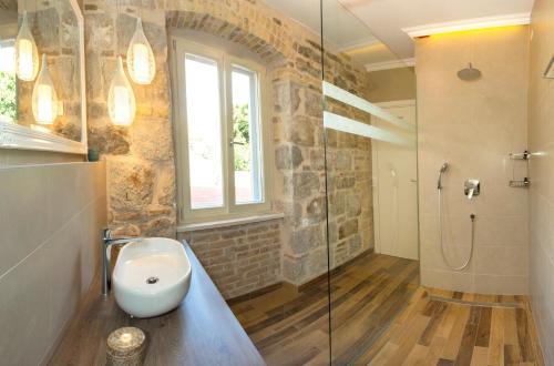 Aspalathos Residence - image 44