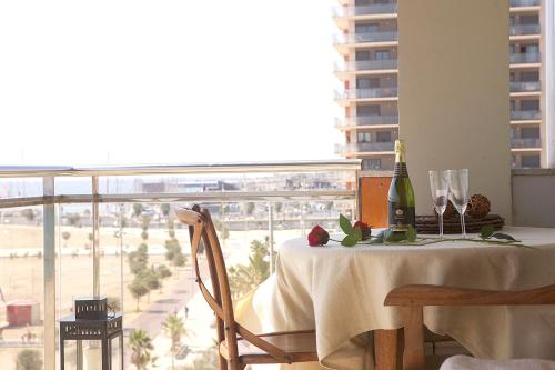 Great Sea-Side Barcelona Apartment, Unterkunft in Badalona