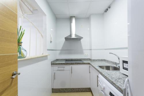 Apartment with Balcony  without Terrace image 10