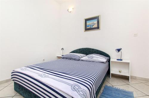  Apartment Andelka in Supetar