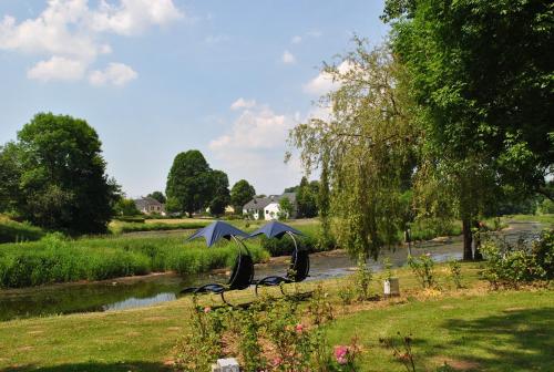 La Roseraie. Gaume-Ardenne-lacuisine sur Semois.