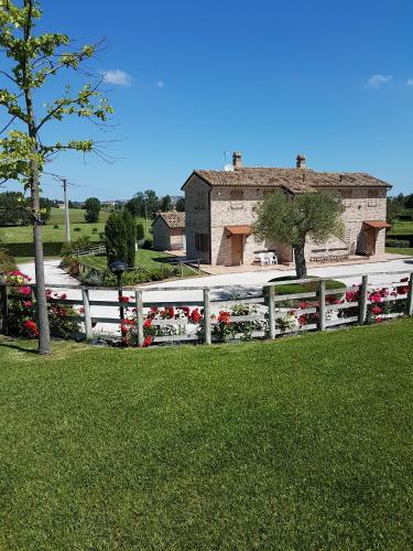  La Cascina Del Poeta, Pension in Recanati bei Montefano