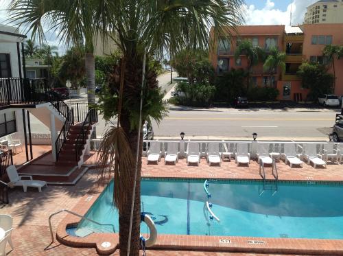 Swimming pool, Napoli Belmar Resort near Blue Martini Lounge