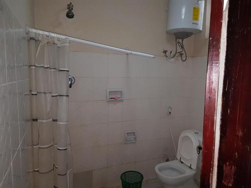 Budget Single Room image 3