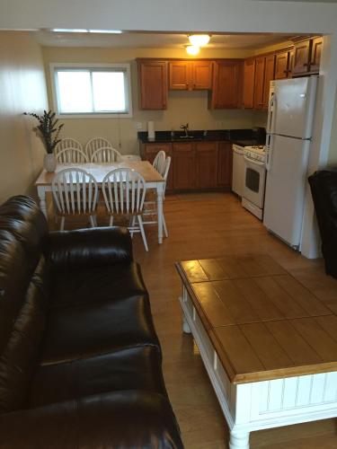 Richmond Suites - image 2