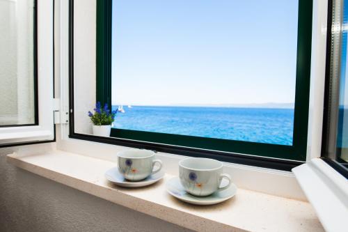  Luxury Seaside Apartments in Bol
