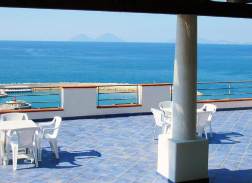 Magico Appartamenti Scafa - Marina Capo d'Orlando 5