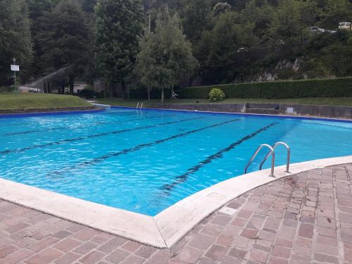 Peldbaseins, Angolo Paradiso - Lago di Como in Valbrona