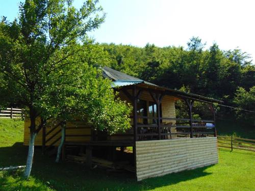 Forest Lodge on the Pyramid - image 3
