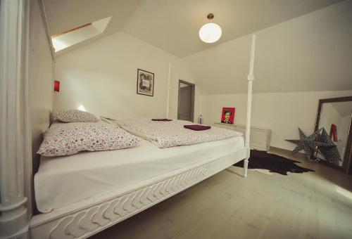SárgaRigó Holiday Home - main image