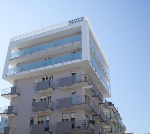 Hotel Jonni 3
