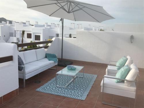 Luxury Beach & Rooftop Terrace