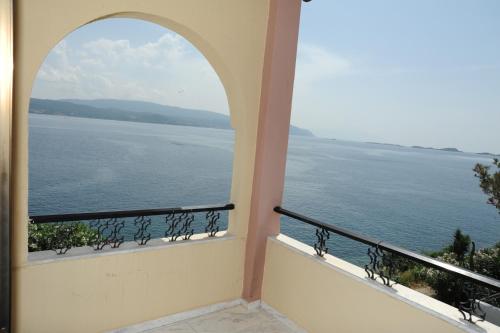 Sun Rise Hotel - image 5
