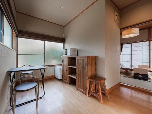 Japanese-Style Triple Room with Shared Bathroom - Annex