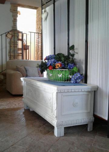 Facilities, Il giardino segreto in Contigliano