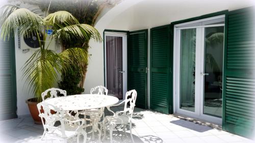One-Bedroom Apartment room in Ischia Dream Visions
