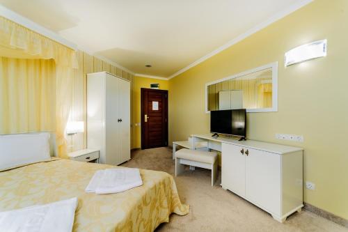 Hotel Alisa - image 7