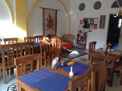 Seventh Heaven Inn Rishikesh photo 3