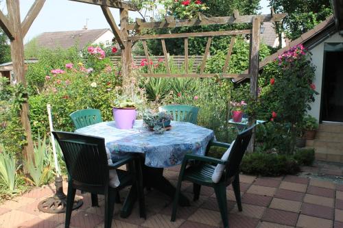 Chambre d'Hotes "Orchidees" - La Donnette
