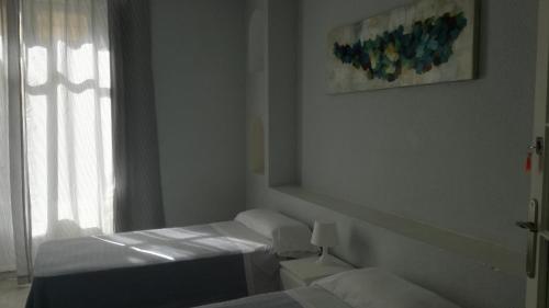 Pensión Santa Paula, Малага (фото 10)
