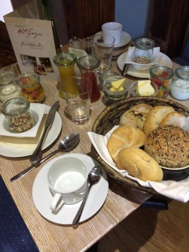 Hotel Alt Speyer - image 14