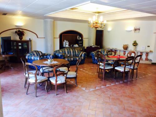 La Lanterna - image 11