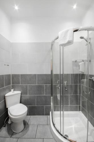 Argyll Apartments - image 7