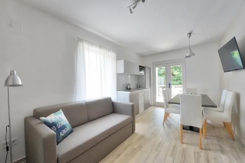 Villa Oliver 3 Siófok in Siofok